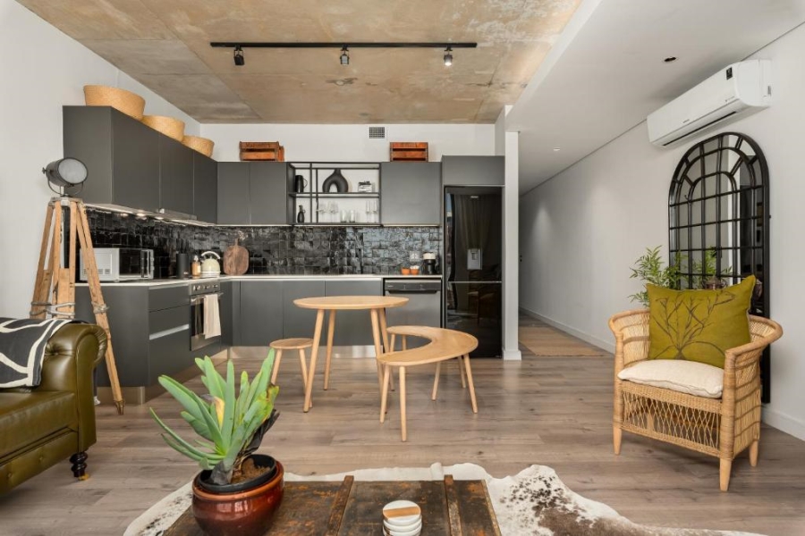 1 Bedroom Property for Sale in De Waterkant Western Cape